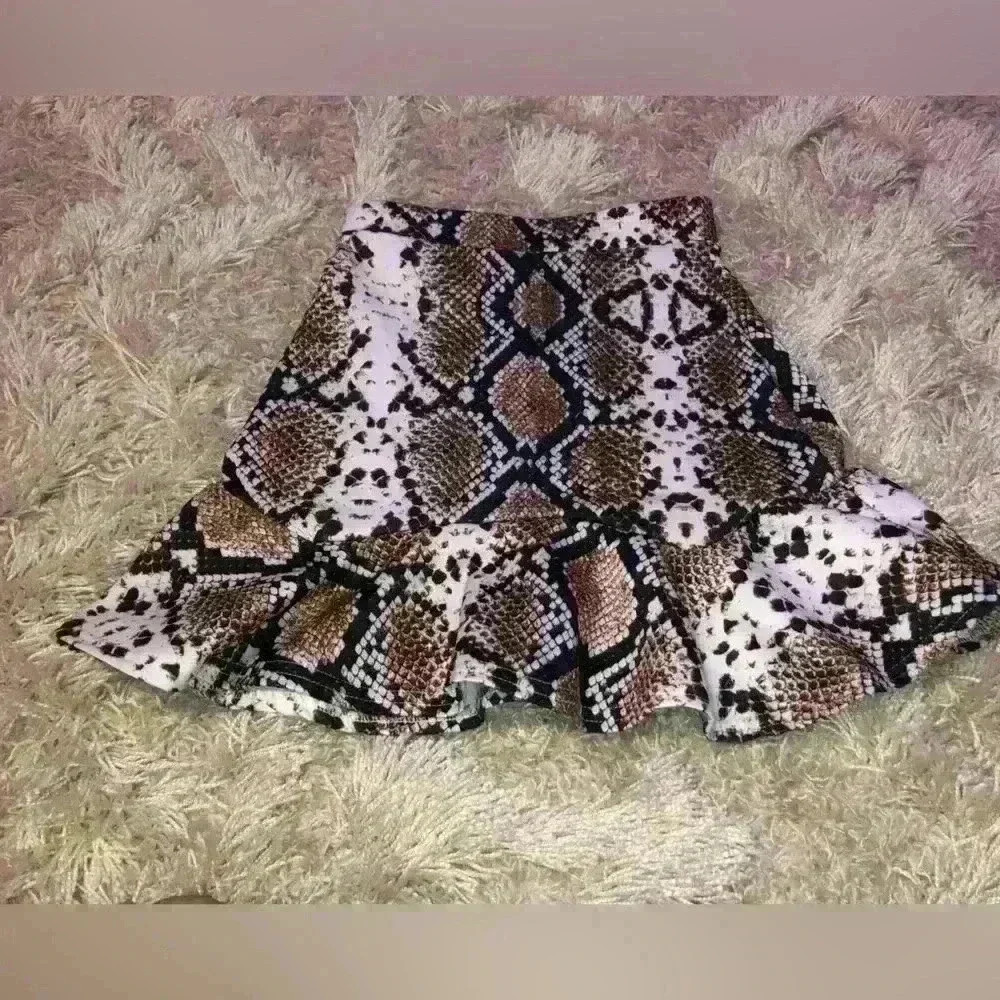Nasty Gal Snake Print Micro Skirt size 2